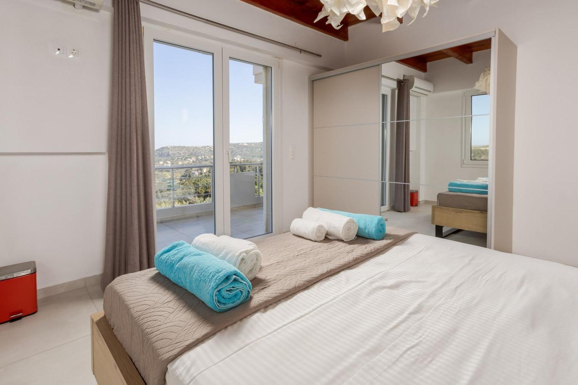 Villa Konstantinos Hilltop Vineyard Escape Almirída Kültér fotó