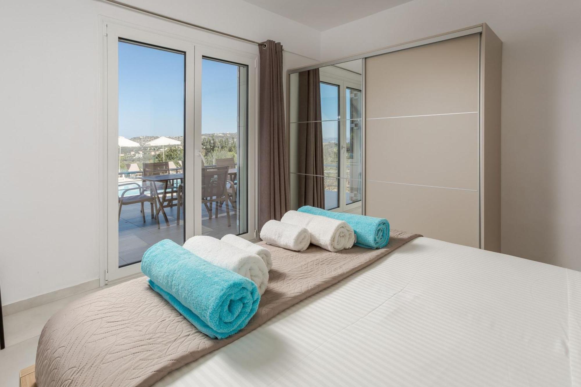 Villa Konstantinos Hilltop Vineyard Escape Almirída Kültér fotó