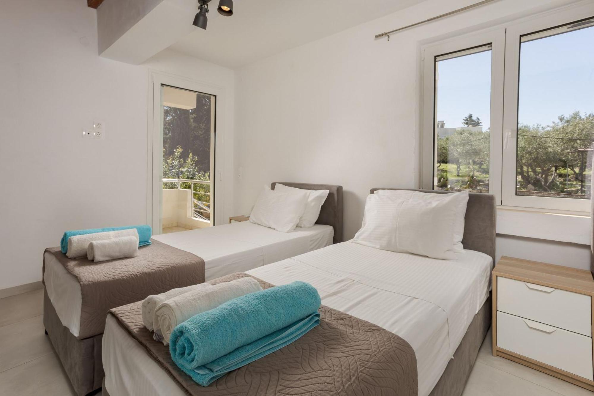 Villa Konstantinos Hilltop Vineyard Escape Almirída Kültér fotó